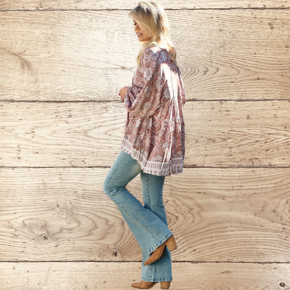 Jaase Chloe, Oversized Peasant Top - Picture 14 of 16